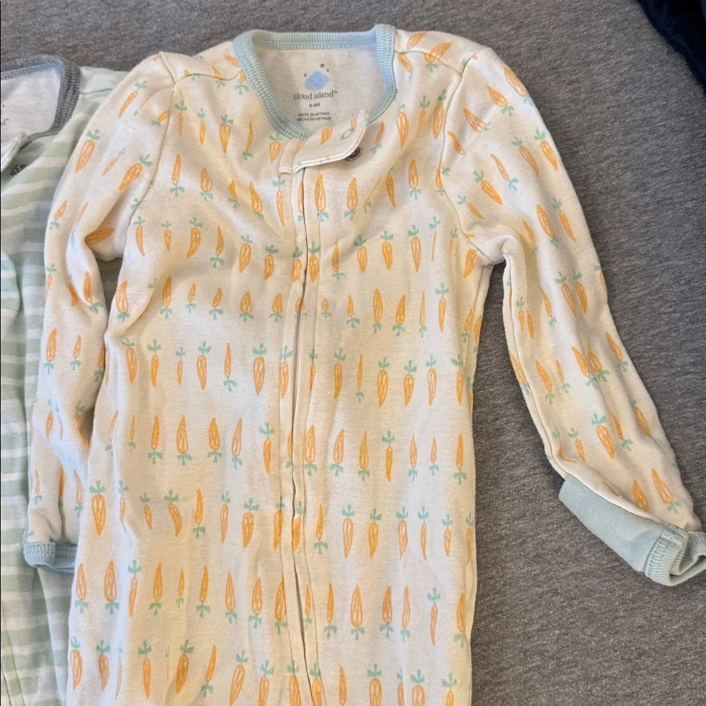 Easter Cloud Island Baby Footed One-Piece Sleepers Girl Boy Unisex 6-9 Months - Picture 3 of 5